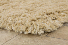 Load image into Gallery viewer, Natural Flokati Rug White &amp; Light Beige Mix - The Rug Quarter